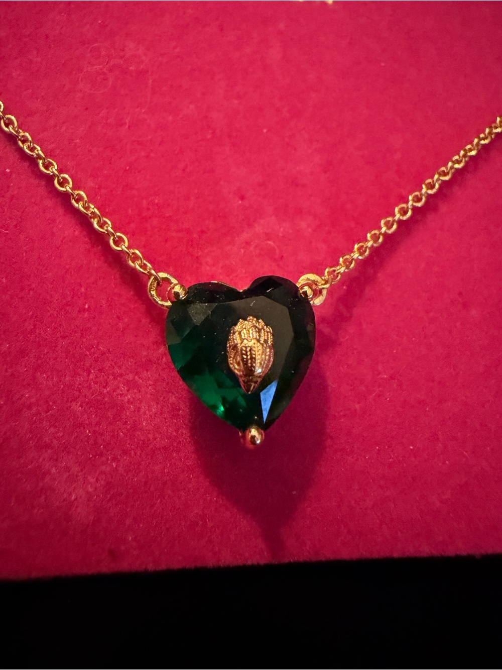 Kurt Geiger Gold Chain Necklace with Emerald Green Heart Pendant with Eagle head